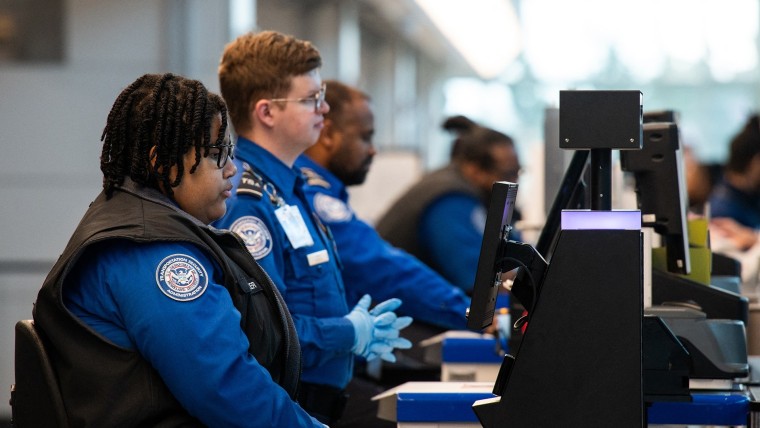 Senate agrees to fund DHS, except ICE and CBP, in bid to end extreme airport delays